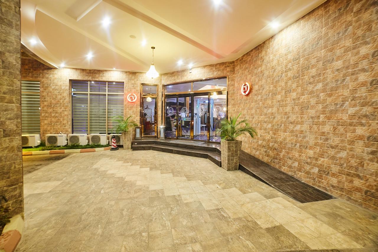 Corinthia Villa Hotel Абуджа Экстерьер фото