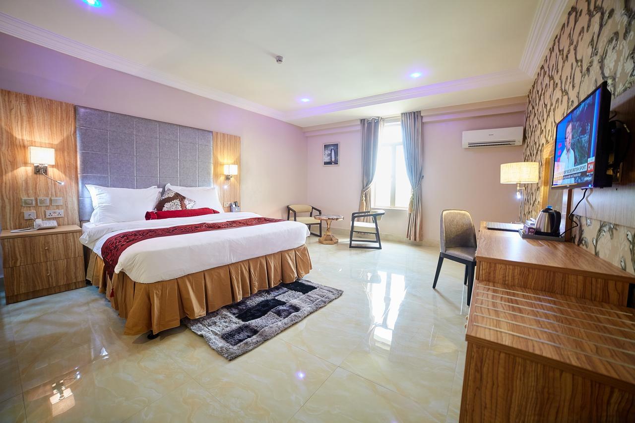 Corinthia Villa Hotel Абуджа Экстерьер фото